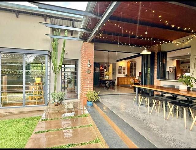 4 BEDROOM PROPERTY TO RENT IN MIDLANDS ESTATE